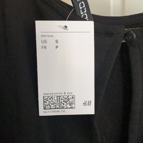 H&M long sleeve romper - Picture 4 of 5